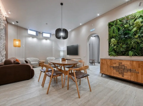 & SPA Apartments