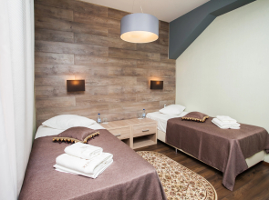 Zhemchug Village Hotel