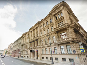 Студии у Эрмитажа с кодовым доступом и отдельным входом