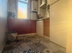 Апартаменты 3BR Flat Old Style 4AC Terrace, Metro