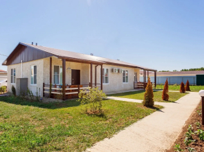 Azov Holiday Guest House