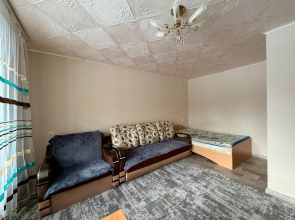 Uyutnaya 1-Komn.  33 M² Flat