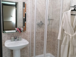 Отель Купеческий Дом