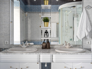 Апартаменты двухкомнатные сети VIZIT рядом с метро Проспект Победы