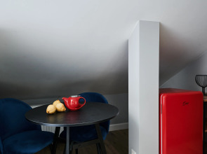 Апартаменты ДВА ГОРОДА в Холодильном переулке