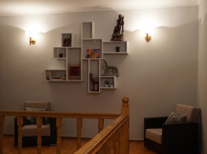 Хостел Happy Baku Hostel & Tours