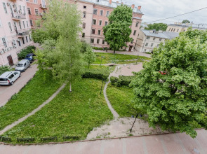 Апартаменты SpbStay с сауной на Невском проспекте 90