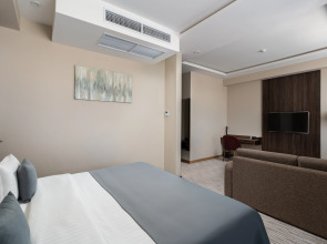 Отель StayInn City Center