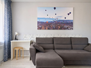 Апартаменты Трехкомнатные 10 тысяч метров 1