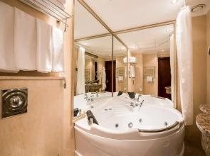 Отель Golden Rooms Moscow