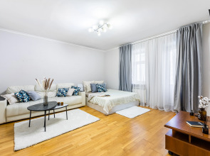 Апартаменты восьмиместные на Право-Булачной