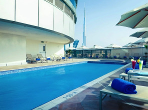 Carlton Downtown Hotel