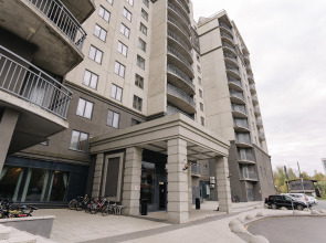 Апартаменты 9 ночей с видом на речку на Коммунальной 1