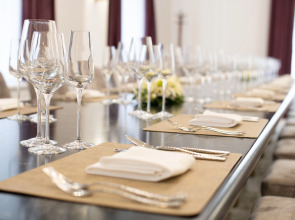 Отель LOTTE City Tashkent Palace