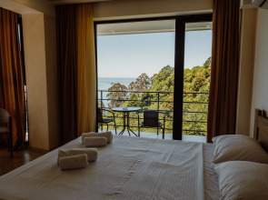 Отель Hills Kvariati