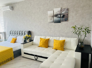 Квартира Комфорт на Нансена 103/1/5 1