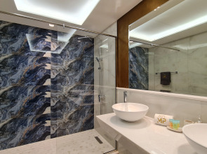 Апартаменты Marco Polo - High-rise 1BR Apt with Amazing Marina Views