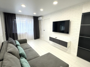 Квартира рядом с УВЗ Орджоникидзе 12