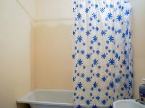 Апартаменты на Революции 52в