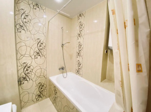 Апартаменты 3х комнатная квартира возле метро