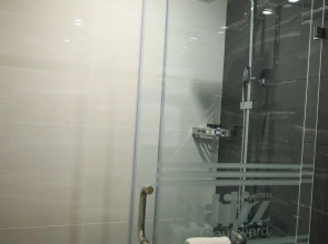 Отель Aliz Boulevard