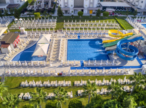 Отель Grand Park Lara