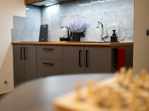 Отель Двенадцать