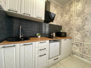 Апартаменты LikeHome на Дорофеева 7