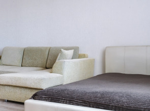 Квартира Октябрьская 221