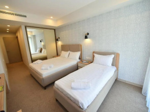 Отель Avenue 30