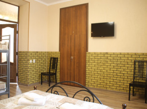 Апартаменты Кольцова 18/9