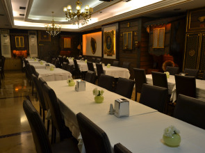 Отель Grand Ant