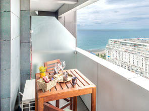 Квартира Vintage Haven Studio - Bohemian Style in Alliance Palace