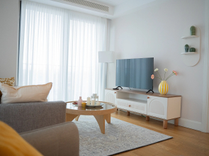 S Vidom Na Mramornoye More I Gorod Apartments