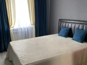 Na ulitse Ivana Zakharova 7 Flat