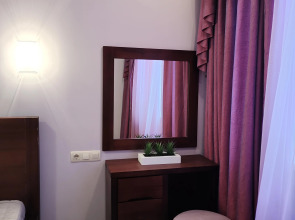 Квартира на Бикбая 23/2. Просторные трёхкомнатные апартаменты на 6 гостей.