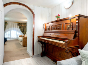 Квартира Большая Морская двухкомнатная