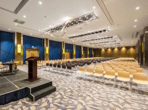 Отель Crowne Plaza Istanbul Florya