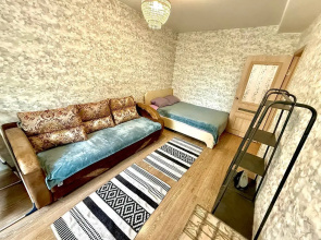 Uyutnaya Dvushka Ryadom S Avtovokzalom Flat