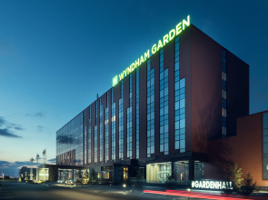 Отель Wyndham Garden Astana