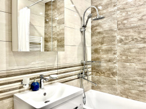 ApartMari Люкс в самом центре на берегу Замкового пруда