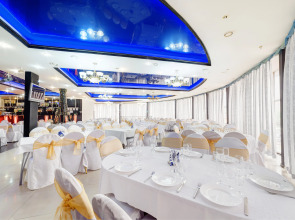 Отель Frantel Palace