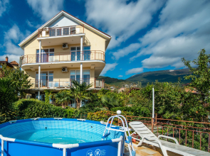 U Kamina Guest House