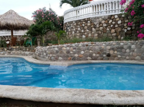 Jardines del Paraiso Hotel
