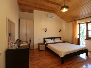 Отель Kiaraz Start