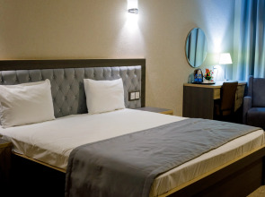 Отель Royal Sapphire