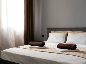 Na Prospekte Ardzinba Apartments