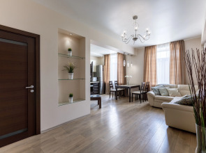 Квартира на 50 Лет Октября 15