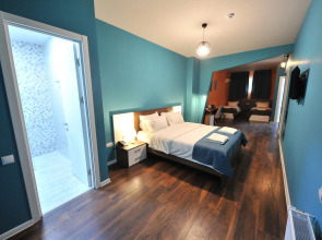 Boho Tiflis Hotel