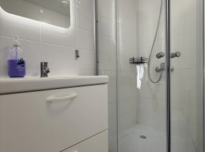 Квартира Тут Хорошо на Космонавтов 11а 1